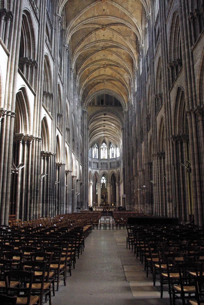The Cathedral's Nave © French Moments