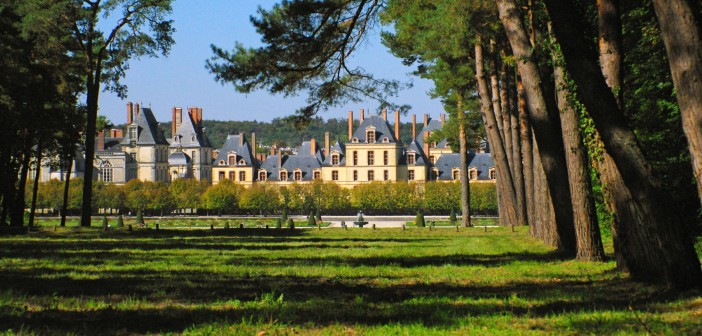 Fontainebleau Castle viewed from the Forest © French Moments
