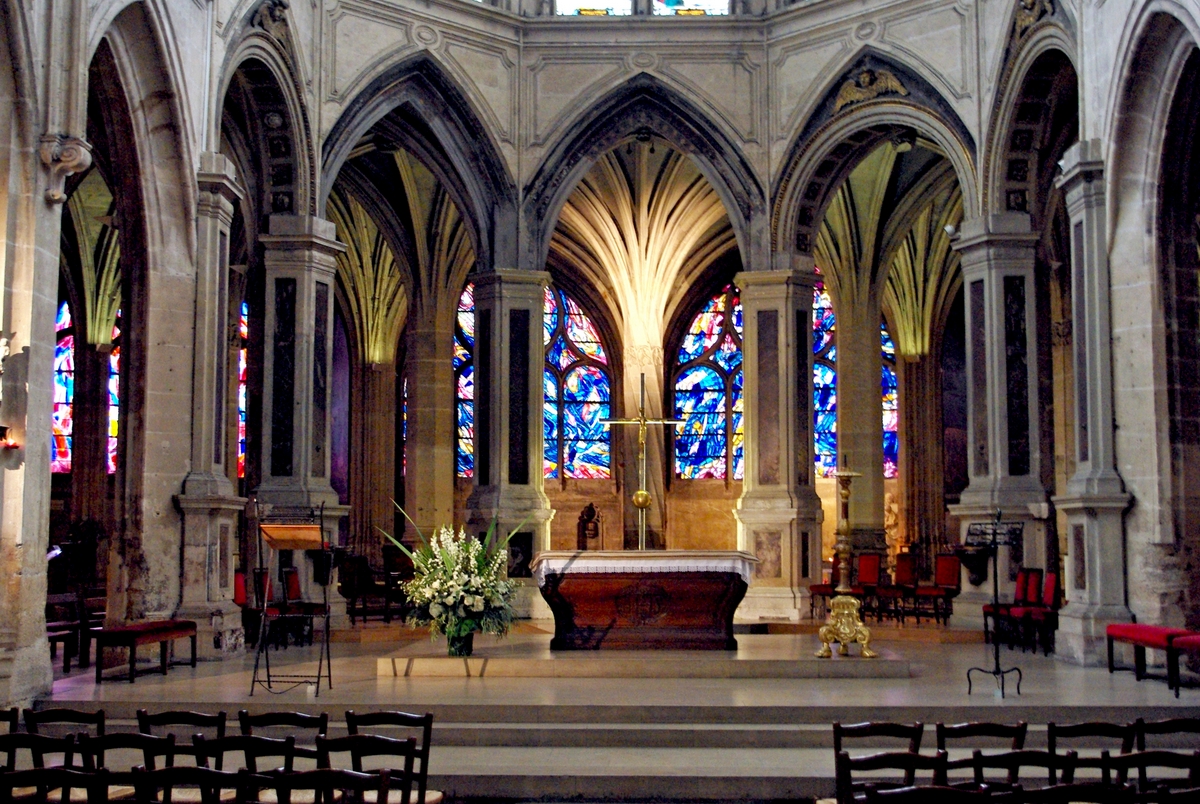 Top 10 Most Beautiful Gothic Churches in Paris - French Moments