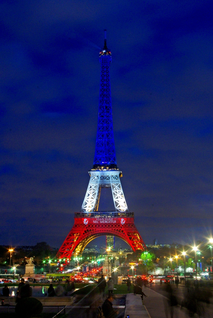 Eiffel Tower Lit Up In Blue White Red After The Paris Attacks French Moments