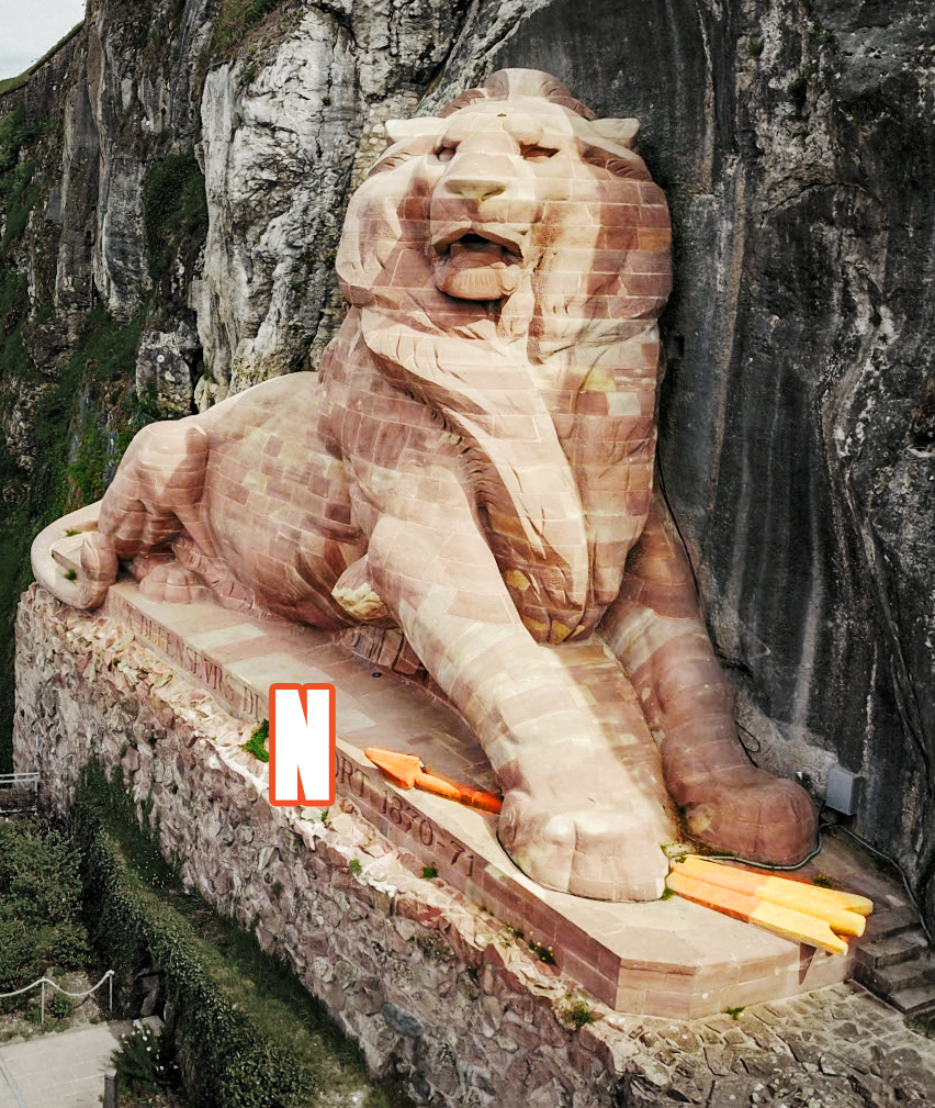 Is the arrow of the Lion of Belfort pointing north? © French Moments