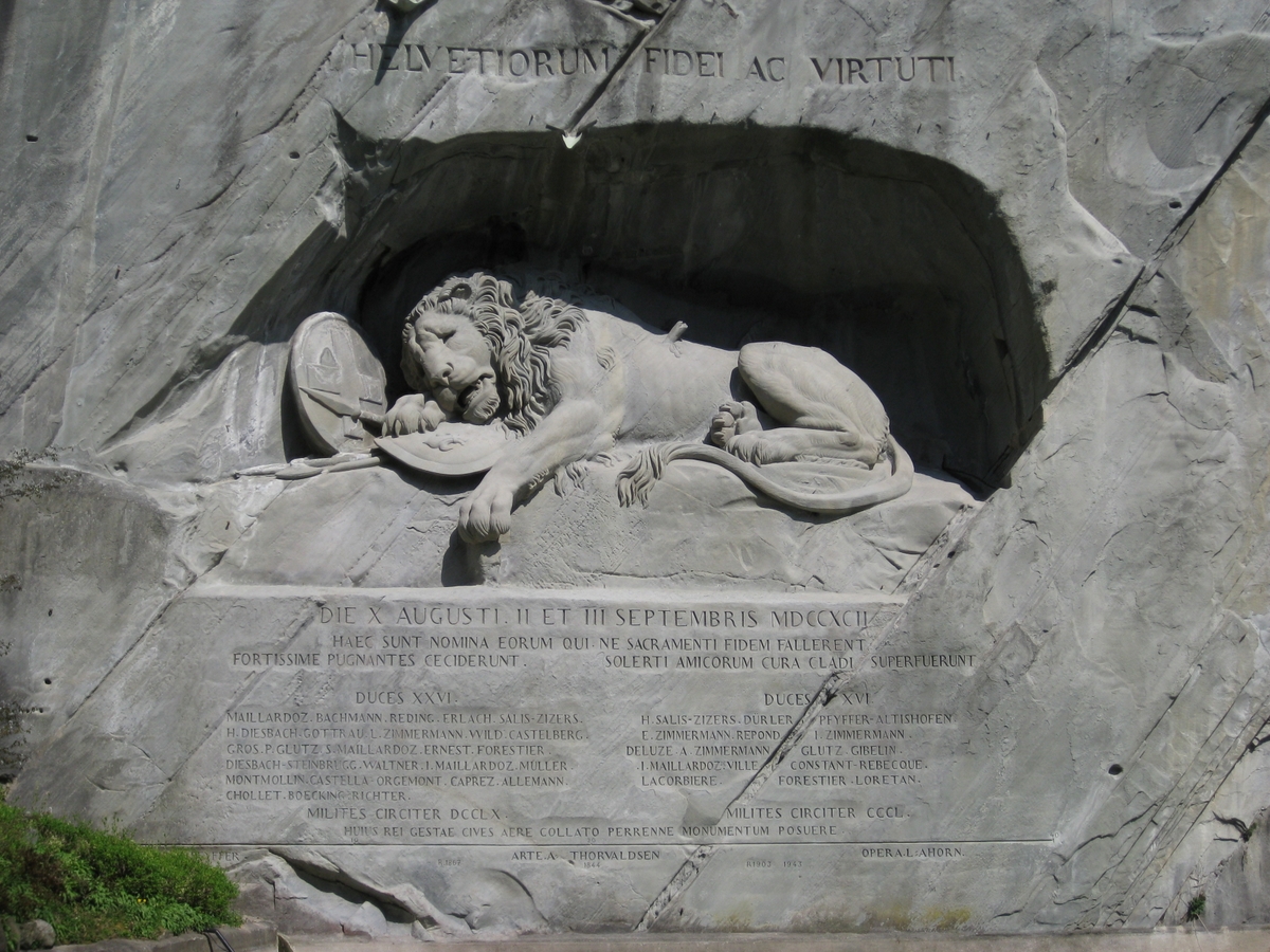 Lion de Lucerne par Gürkan Sengün [Public Domain via Wikimedia commons]
