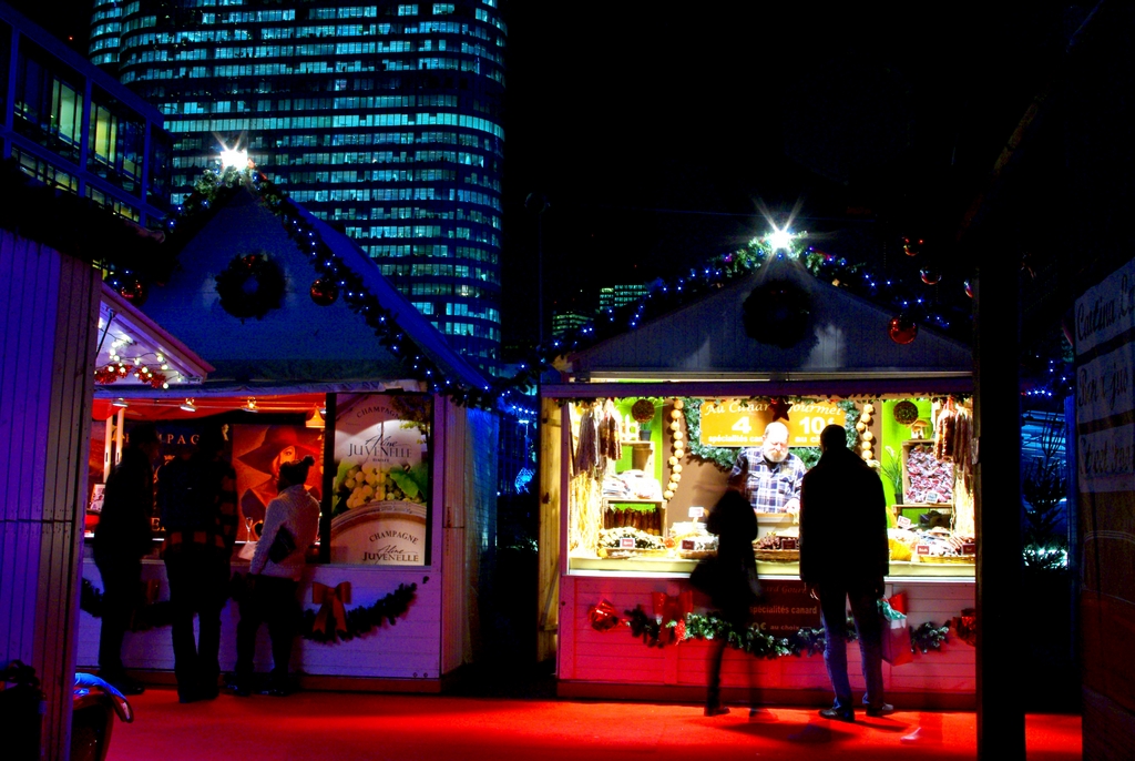 Paris Christmas markets at La Défense © French Moments