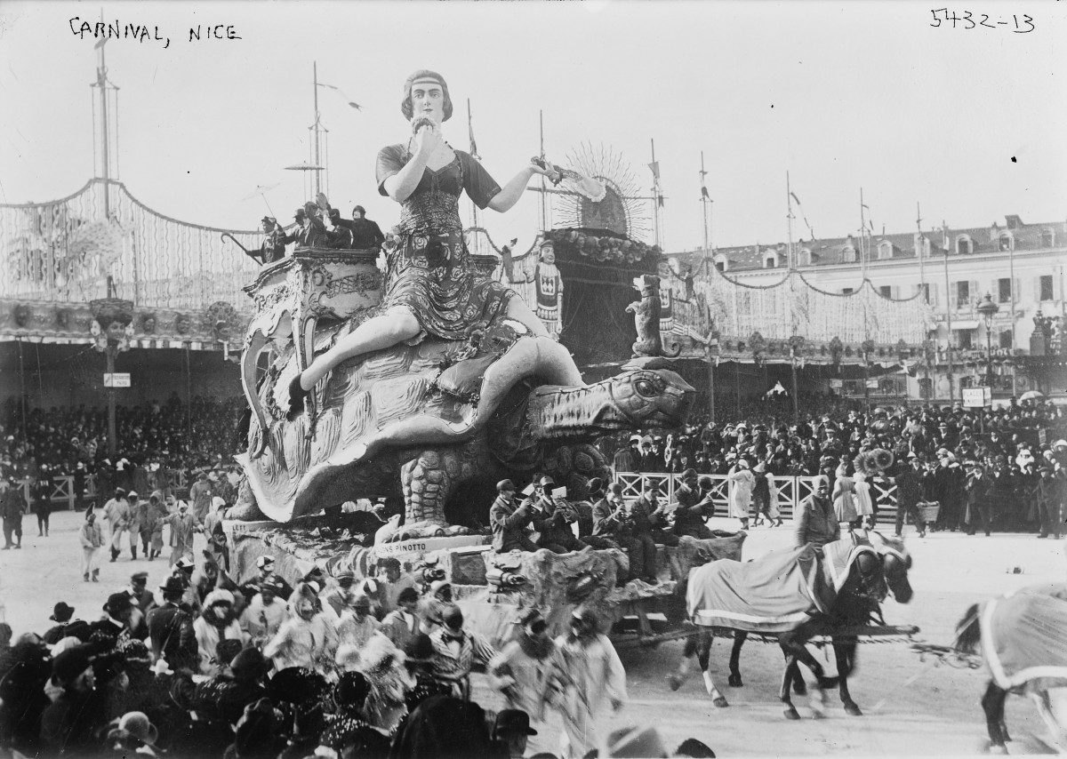 Nice Carnival in the 1900s [Public Domain]