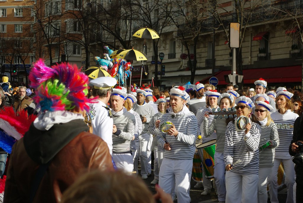 Mardi-Gras in France - Paris Carnival © French Moments