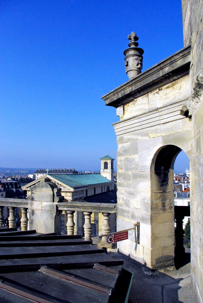 Roof of Saint-Germain-en-Laye castle © French Moments