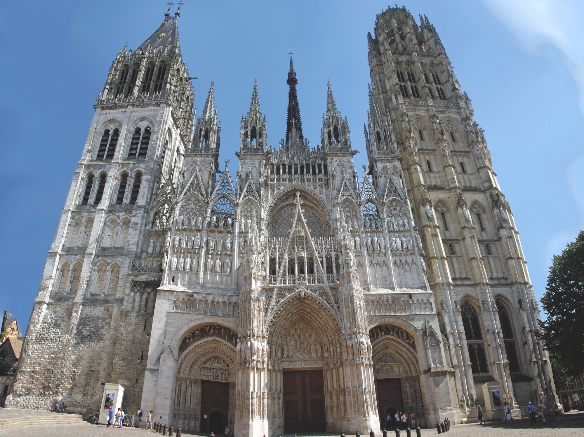 The West Facade of Notre-Dame Cathedral in Rouen © French Moments