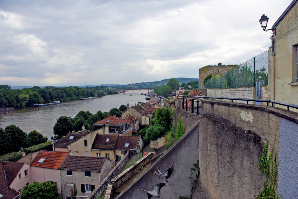 Panoramic view from the rue de la Tour, Conflans-Sainte-Honorine © French Moments