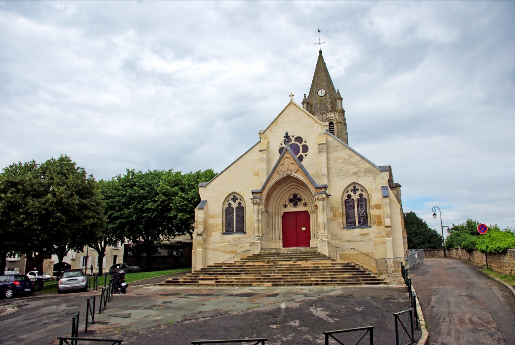 Saint-Maclou church, Conflans-Sainte-Honorine © French Moments
