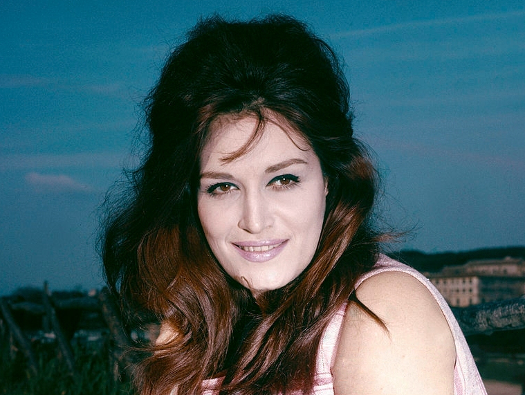 Dalida in the 1960s (Public Domain)