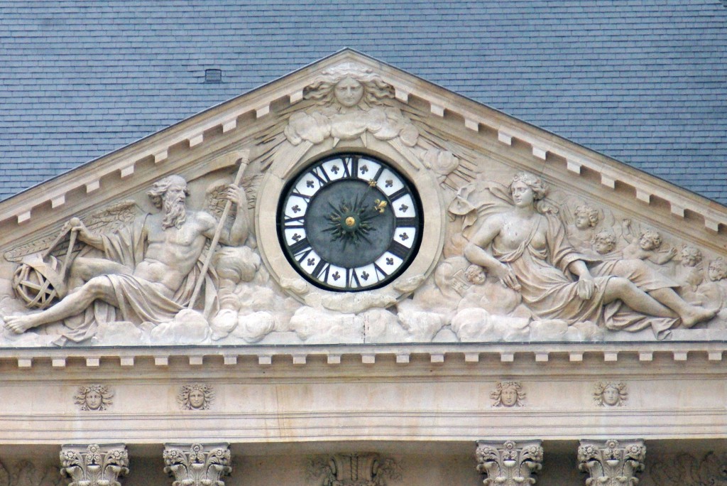 Public clocks in Paris