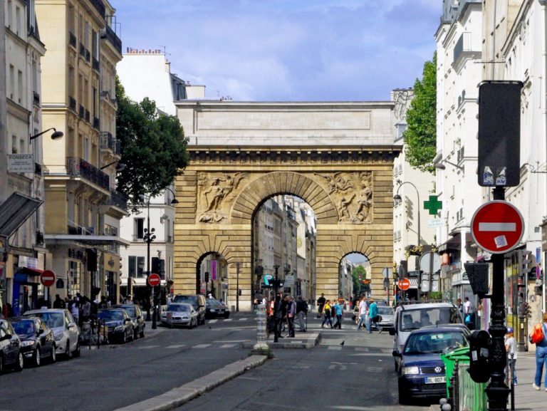 The triumphal arch of Porte Saint-Martin in Paris - French Moments