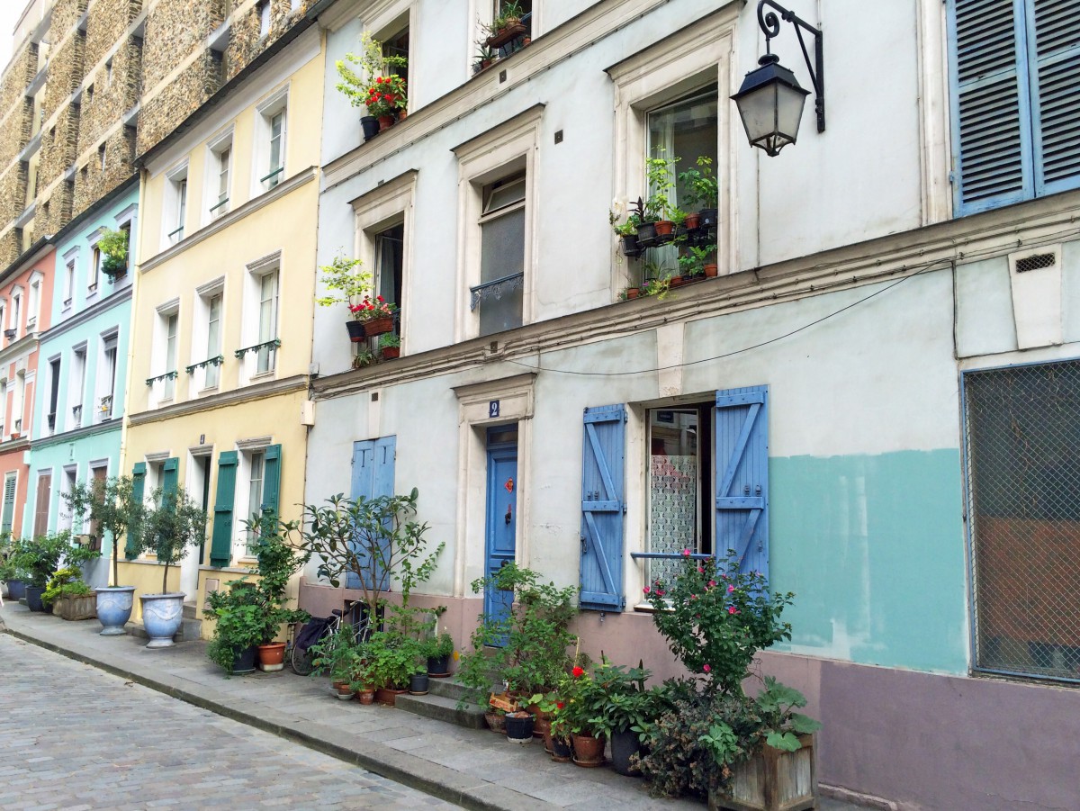 Rue Crémieux, Paris © French moments