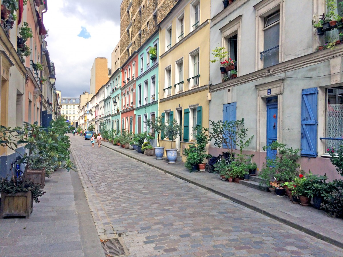 Rue Crémieux, Paris © French moments