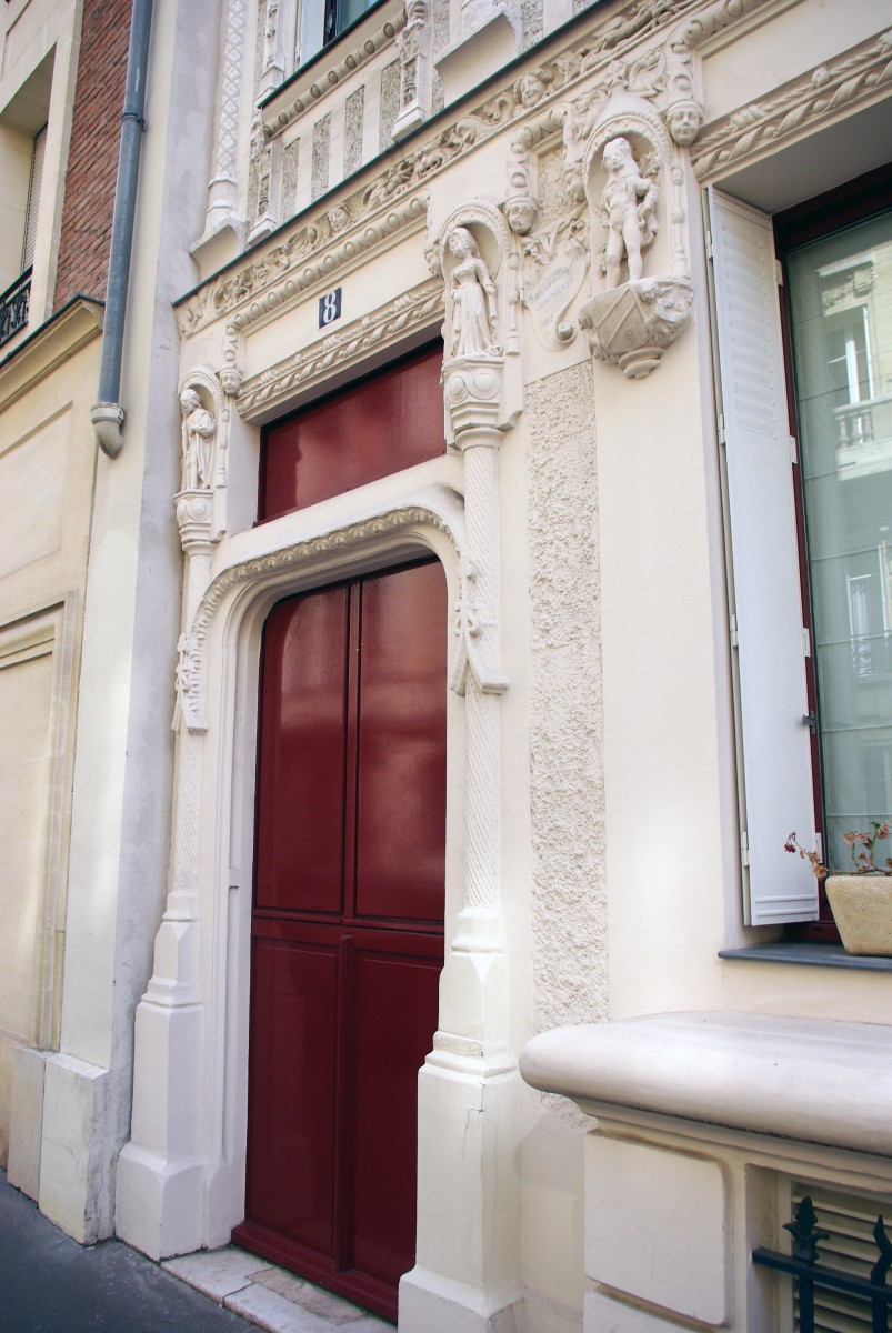 Street façades, 17th arrondissement © French Moments