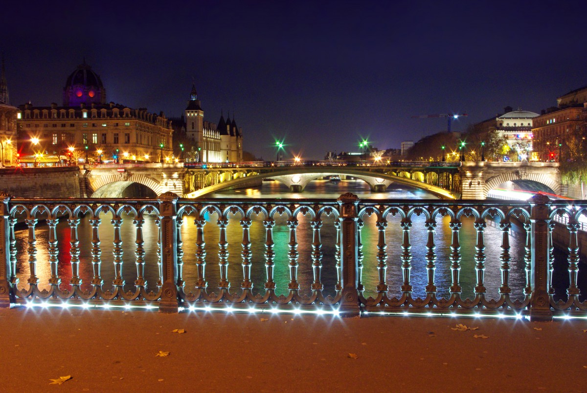 Pont d'Arcole Paris Seine