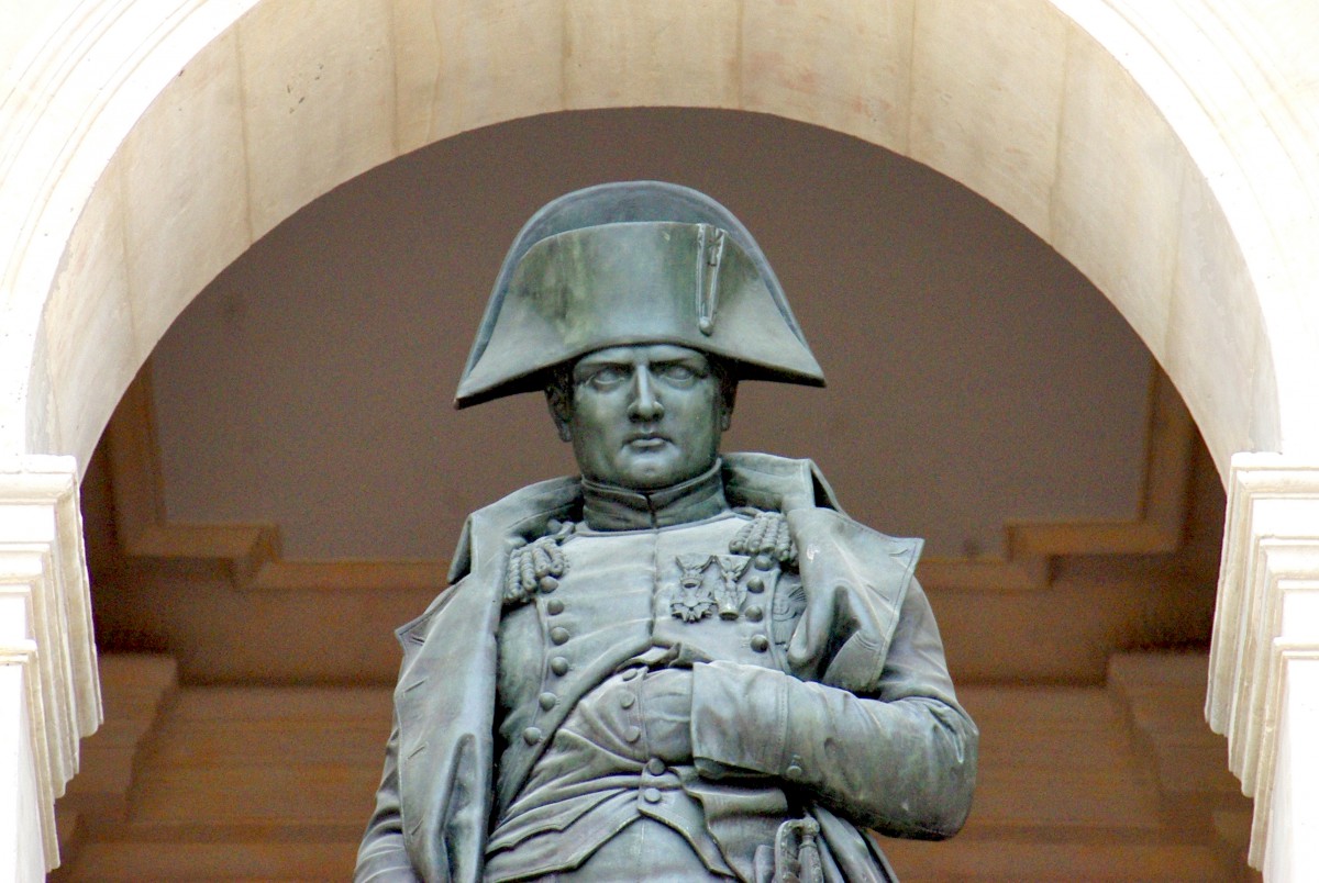 statue of Napoleon Les Invalides