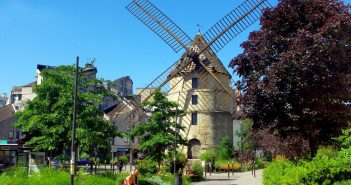Ivry Windmill moulin