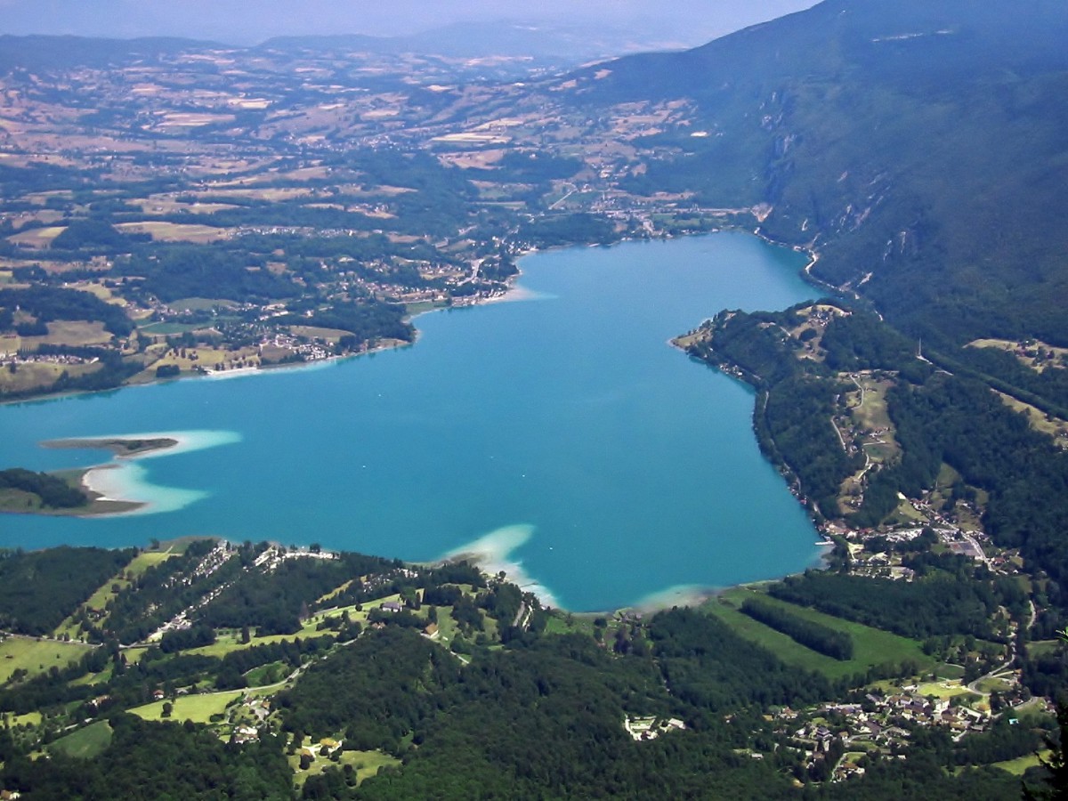 Lake Aiguebelette Savoie