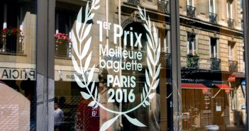 best baguettes in Paris La Parisienne