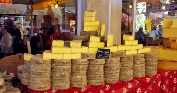 Take the French Cheese Quiz French Cheese Quiz - Return from the Alpine Pastures Festival, Annecy © French Moments