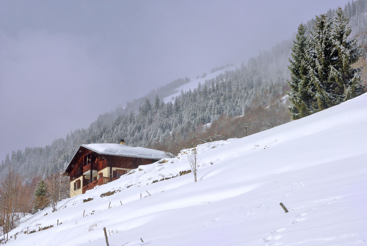 Winter in Granier © French Moments