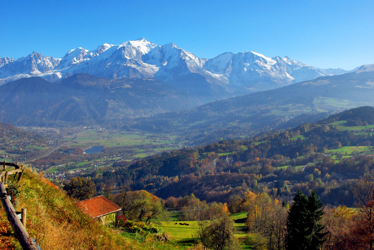 Département of Haute-Savoie - Mont-Blanc from Lintre (Sallanches) © French Moments
