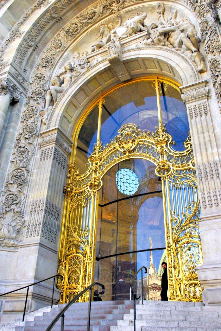 Grand Palais and Petit Palais: Two Major Landmarks in Paris - French ...