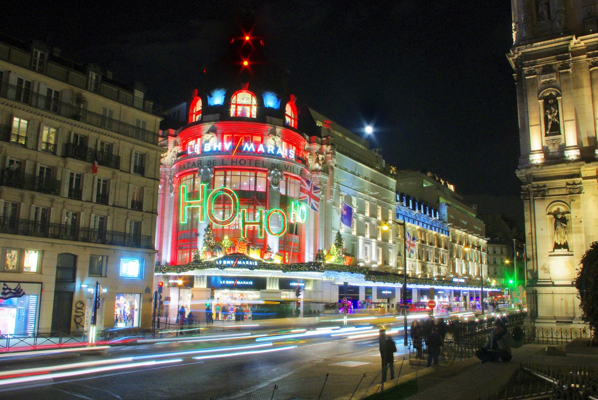 Shopping centres in Paris: BHV Marais © French Moments