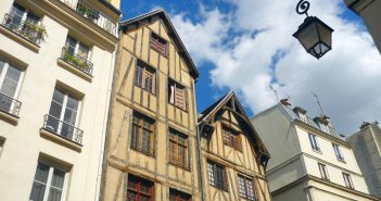 Half-timbered houses on rue Francois Miron, Paris © French Moments