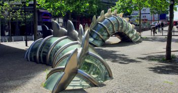 Discover the surprising Dragon fountain in Paris The Dragon Fountain of Paris © French Moments