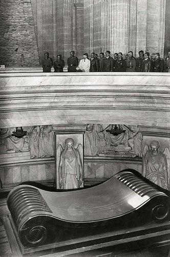 Hitler's visit to Napoleon's Tomb in 1940