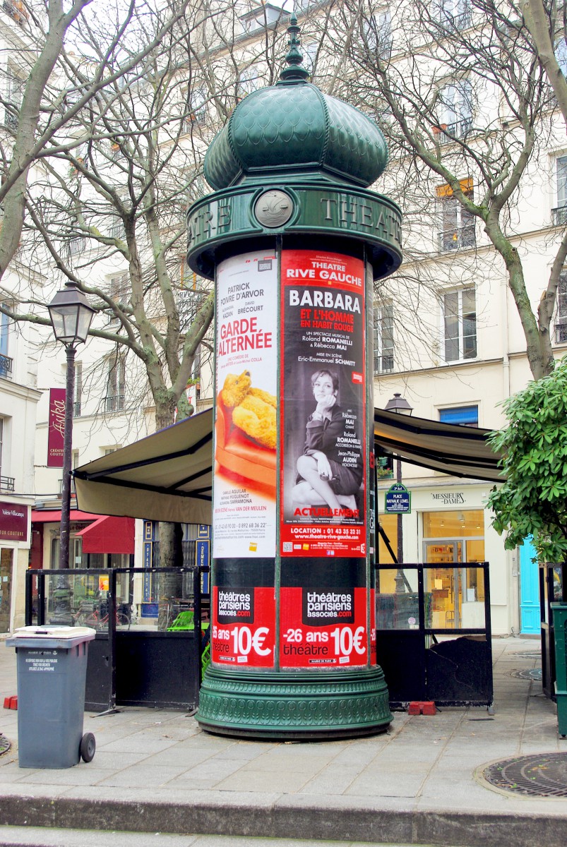 Morris Column, Place Lemel, 3rd arrt of Paris © French Moments