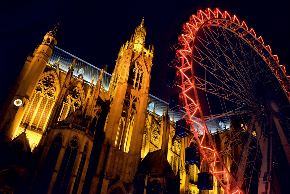 Metz Cathedral by night