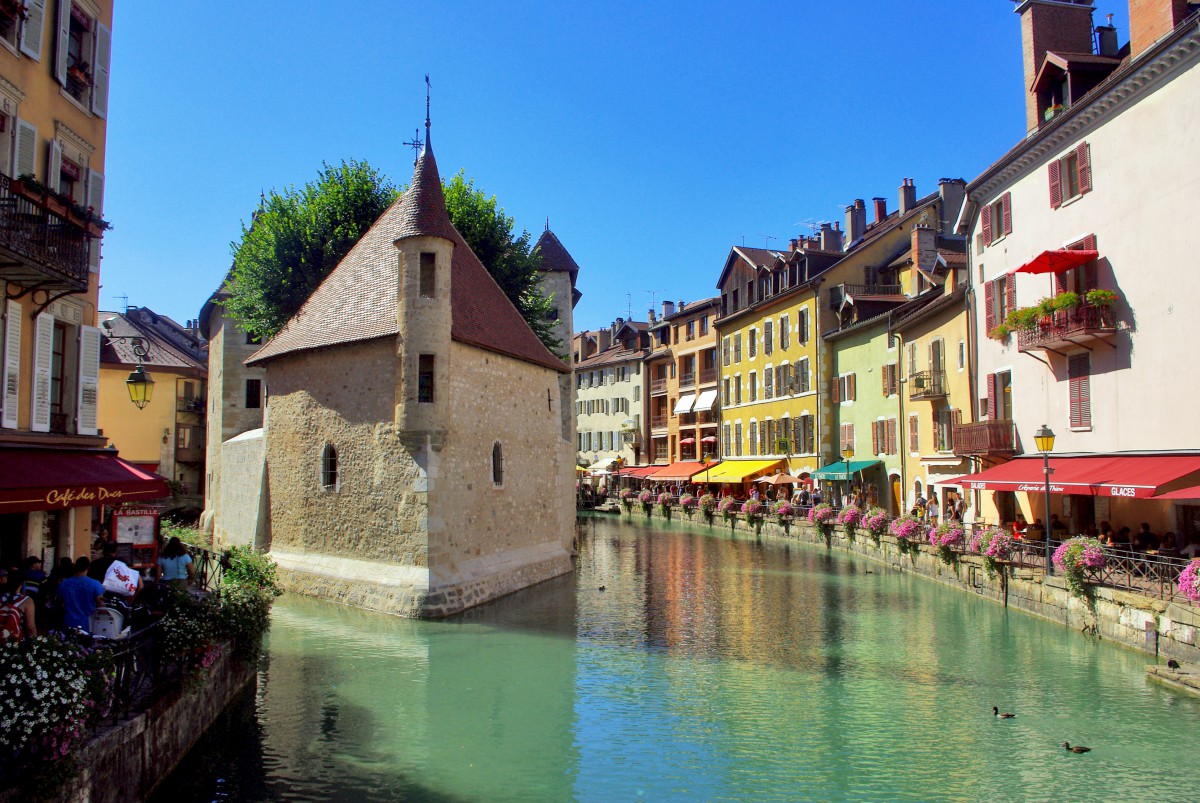 Pont Perrière Annecy © French Moments