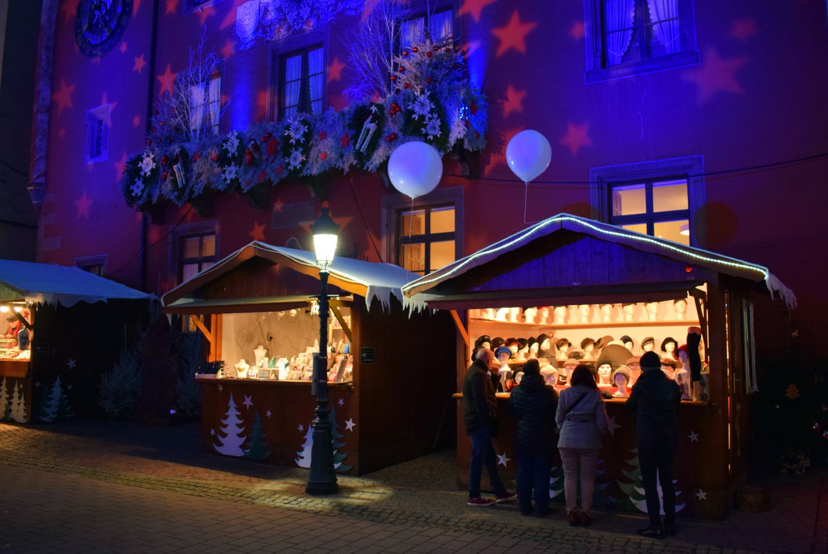 Christmas market of Haguenau, Alsace © French Moments