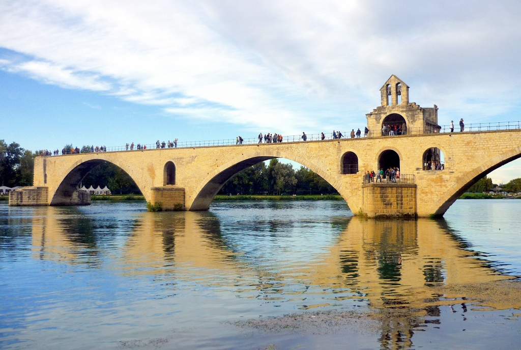 Pont d'Avignon © French Moments