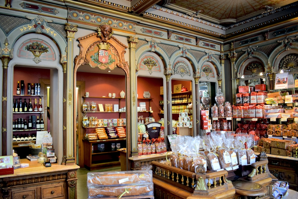 Mulot & Petitjean gingerbread store © French Moments