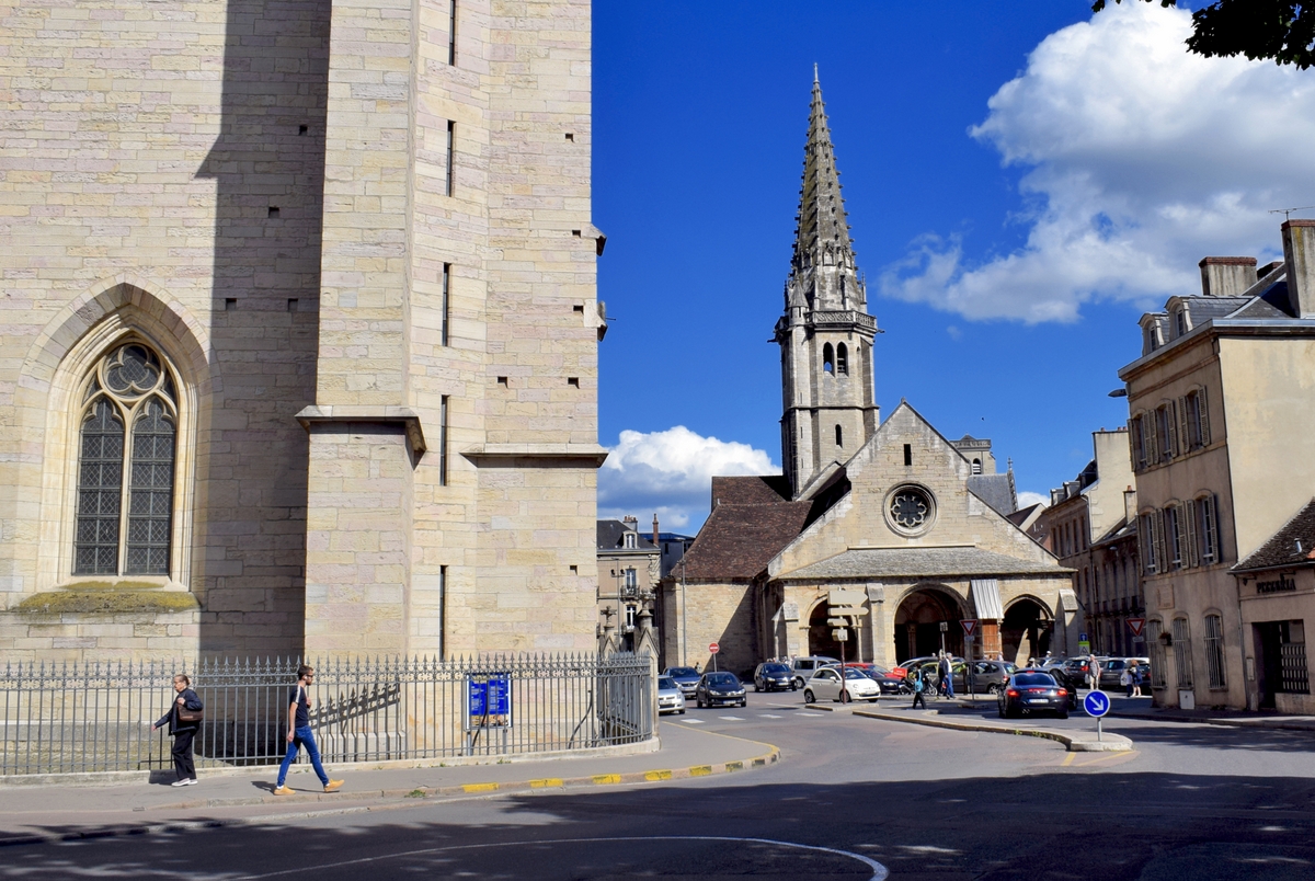 Dijon in Burgundy © French Moments