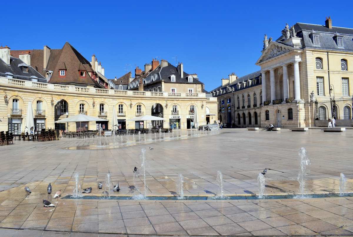 Dijon in Burgundy © French Moments