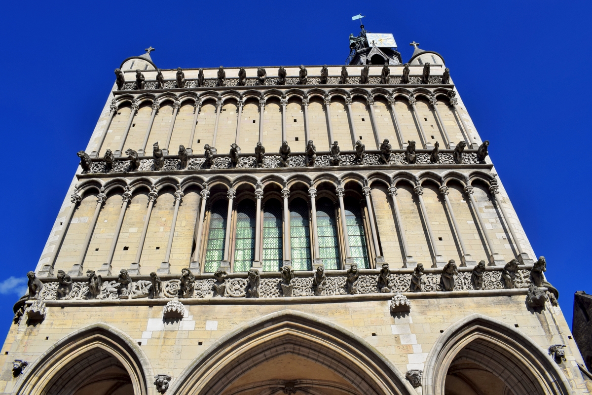 Dijon in Burgundy © French Moments
