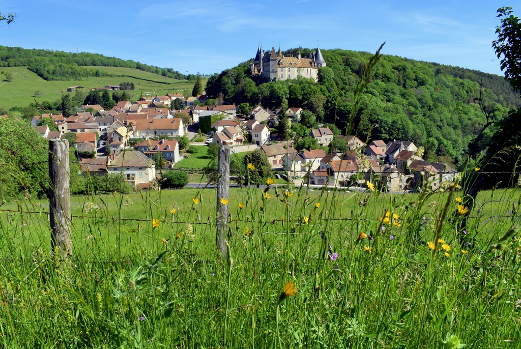 La Rochepot © French Moments