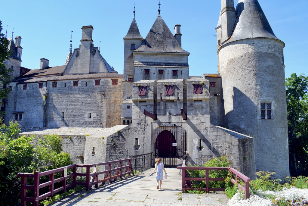 La Rochepot © French Moments