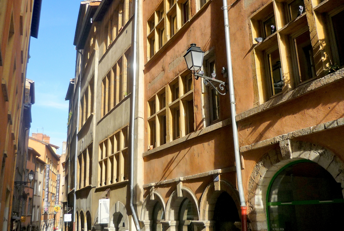 Lyon Old Town © French Moments