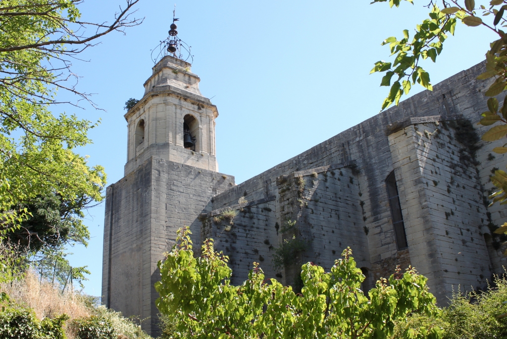 Bédoin church © Christophe.Finot usio11 - licence [CC BY-SA 3.0] from Wikimedia Commons