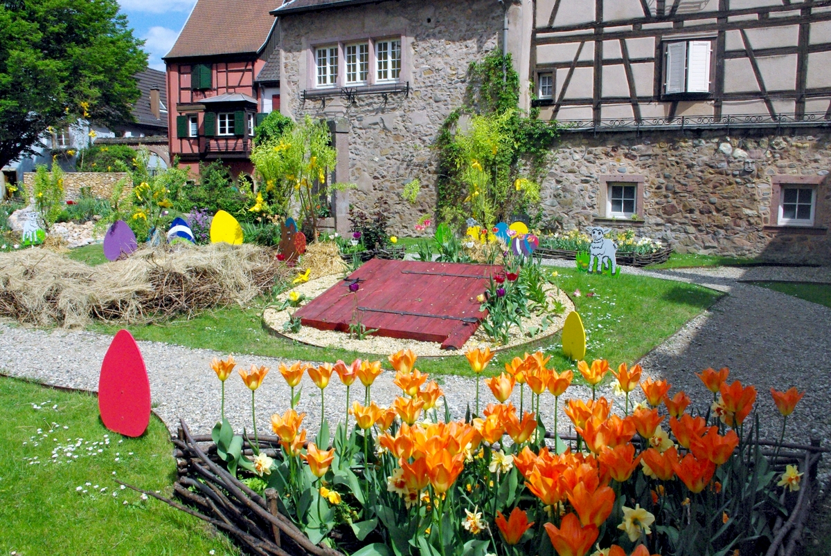 Photos of Spring in Alsace - Turckheim © French Moments