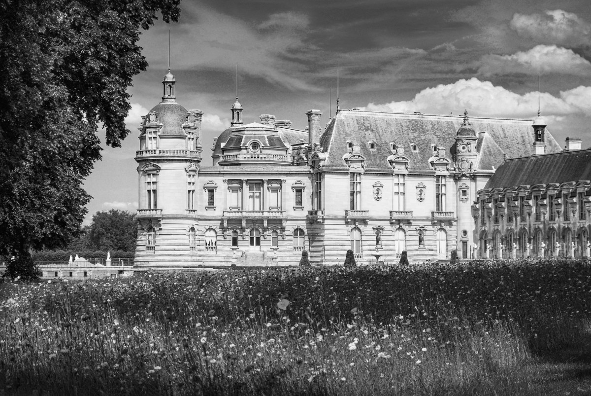 Chateau of Chantilly © French Moments
