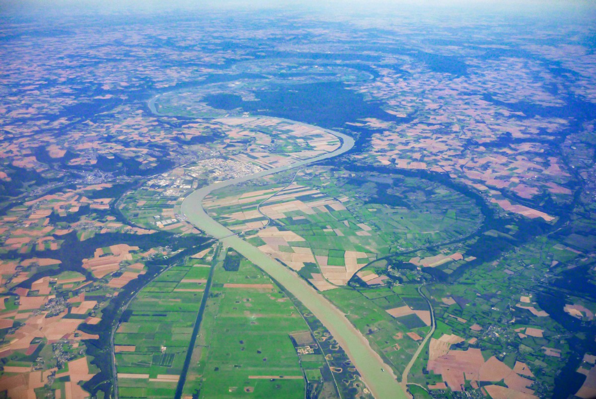 The main Rivers in France: the Seine between Rouen and Le Havre © French Moments