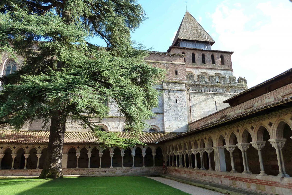 Moissac Abbey © Abxbay - licence [CC BY-SA 3.0] from Wikimedia Commons