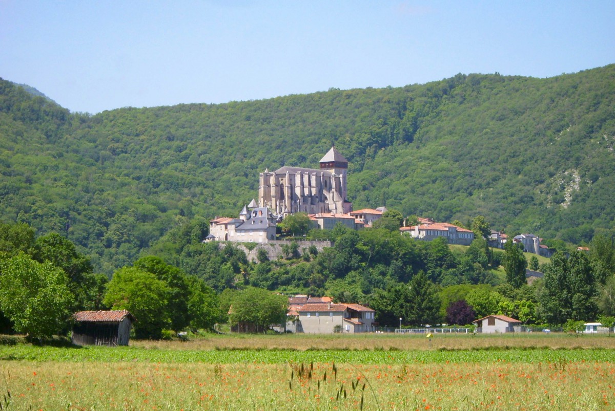 Saint-Bertrand-de-Comminges © Fifistorien - licence [CC BY-SA 3.0] from Wikimedia Commons